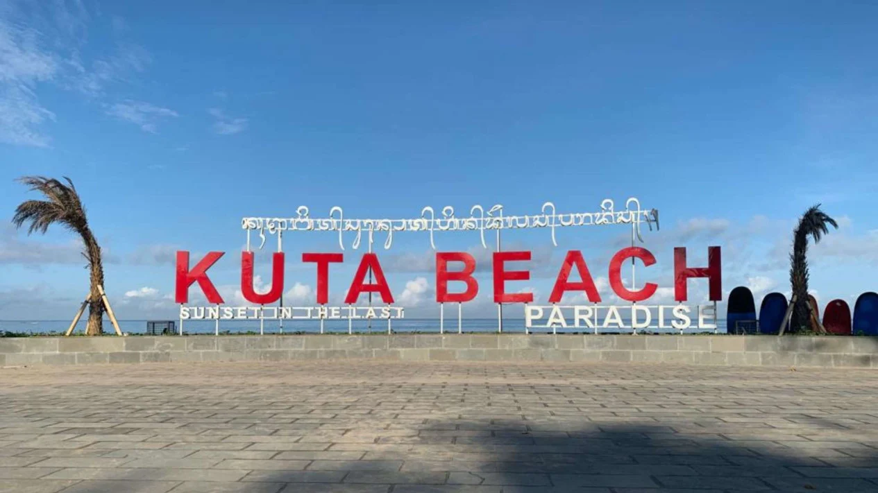 Pantai kuta Bali