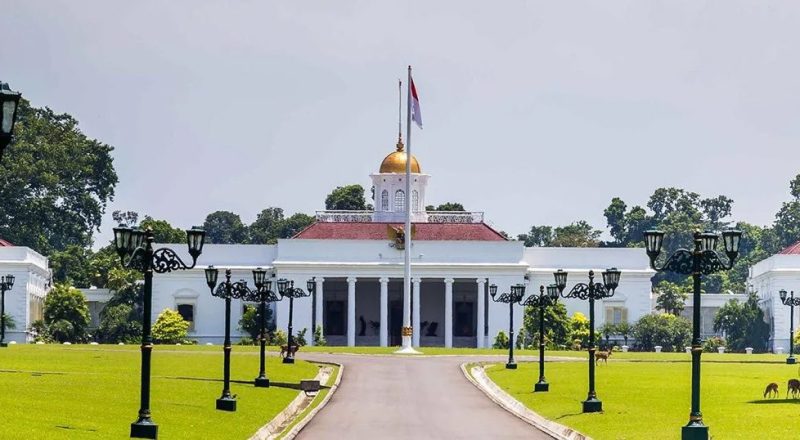 Bogor Dikenal dengan Kebun Raya Bogor dan cuaca yang sejuk